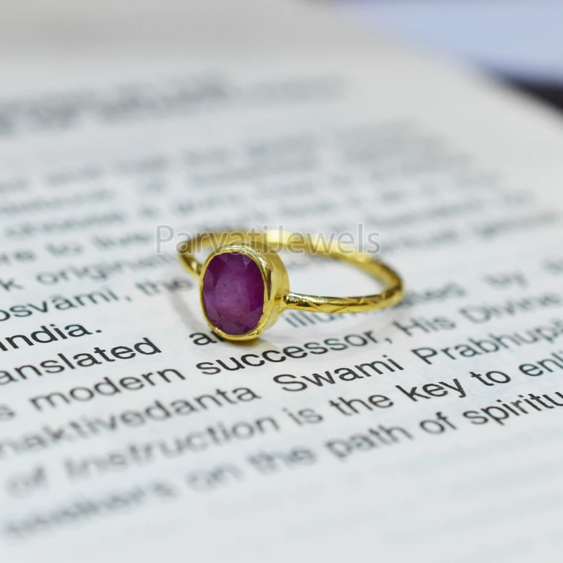 Natural Ruby Oval Shape Gold Ring, 14K & 18k Ruby Gold Ring, Gold Ring, Engagement Ring, Solid Gold Ring, Handmade Ring, Gift for her