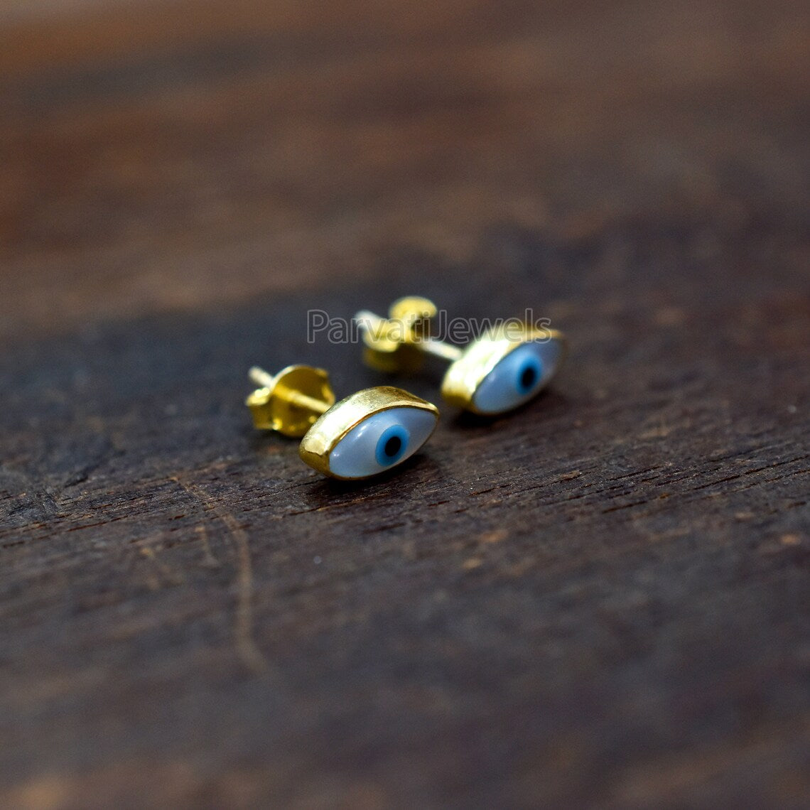 Very Beautiful Mother Of Pearl Evil Eye 18k Gold Earrings, Minimalist Solid Gold Earrings, 18k Solid Gold Stud Earrings, Handmade Earrings