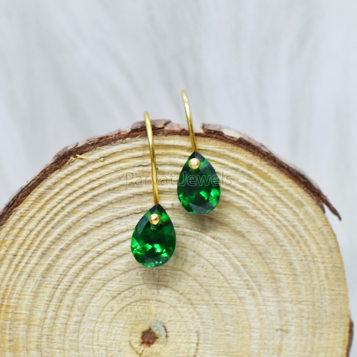 beautiful Solid 18k Gold Earrings, Delicate Emerald Earrings in 18K Gold, Drop Dangle Earrings Minimalist Handmade Earrings, Gift for Women