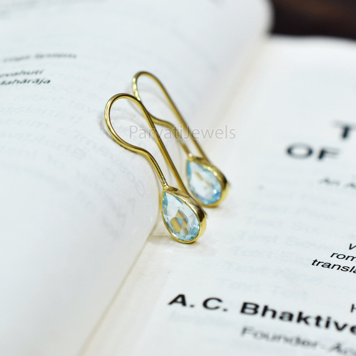 Natural Blue Sapphire Gemstone 18k Solid Gold Earrings, Gold Earrings, Blue Topaz Dangler Earrings, Natural Gold Earrings, Handmade Earring