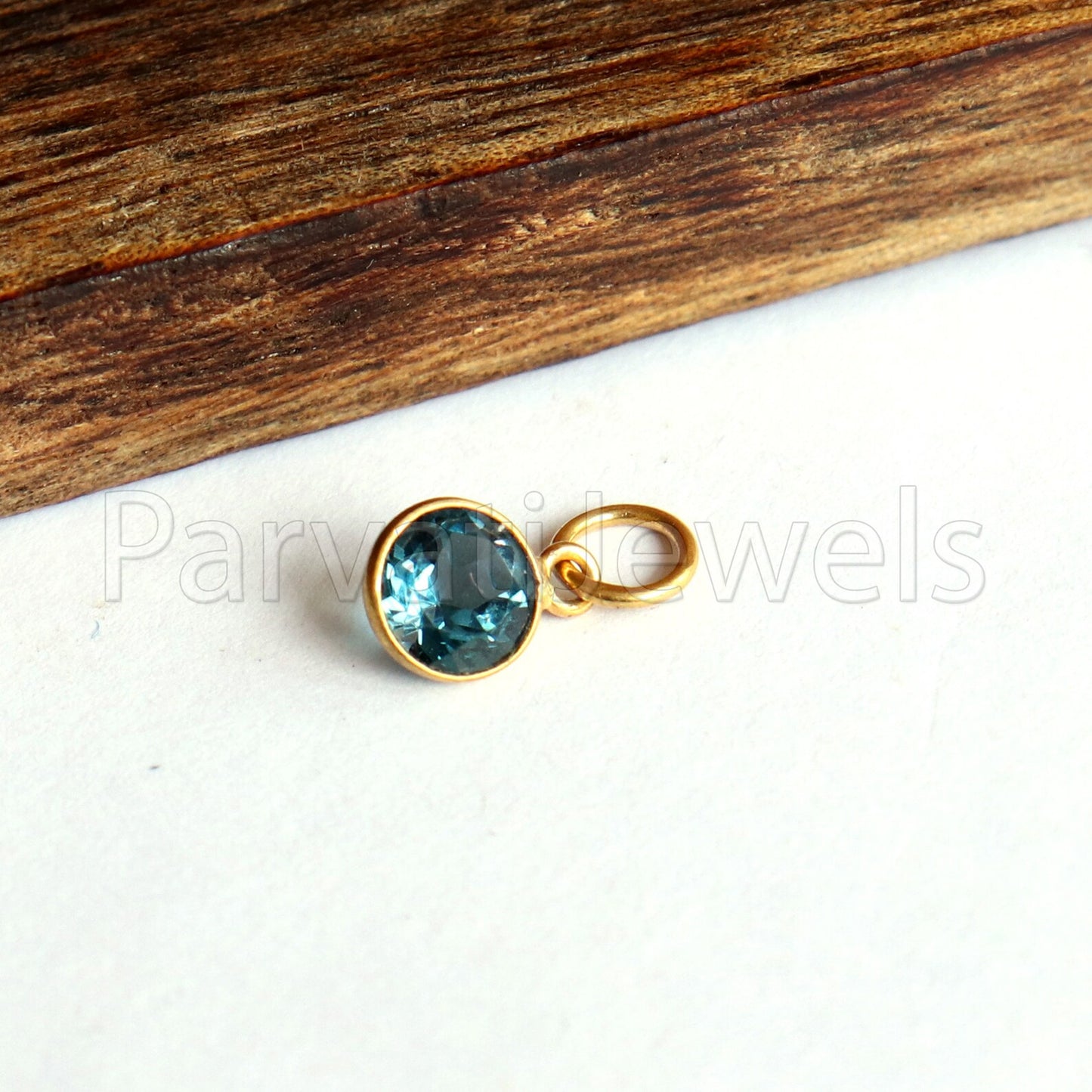 Natural London Blue Topaz Charm, 18k Solid Gold Charm, Handmade Gold Charm, Charm Pendant, Charms Necklace, London Blue Topaz Charms