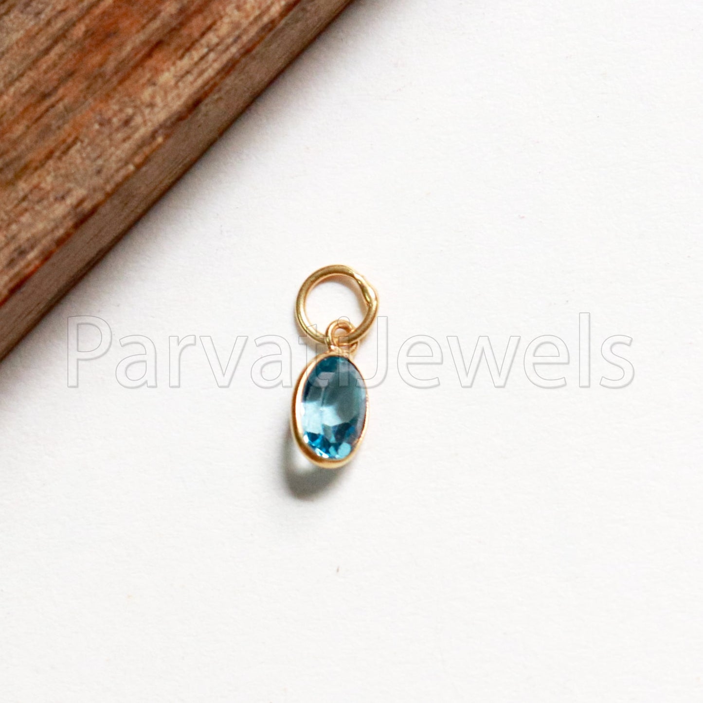 Blue Topaz Charm, 18k Solid Gold Charm, Topaz Charm, Gold Charm, Faceted Blue Topaz Charm , Handmade Gold Charm, Minimaliast Pendant