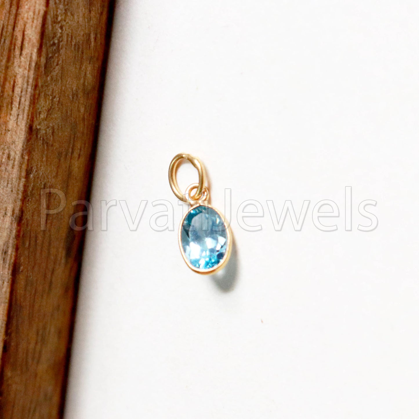Blue Topaz Charm, 18k Solid Gold Charm, Topaz Charm, Gold Charm, Faceted Blue Topaz Charm , Handmade Gold Charm, Minimaliast Pendant