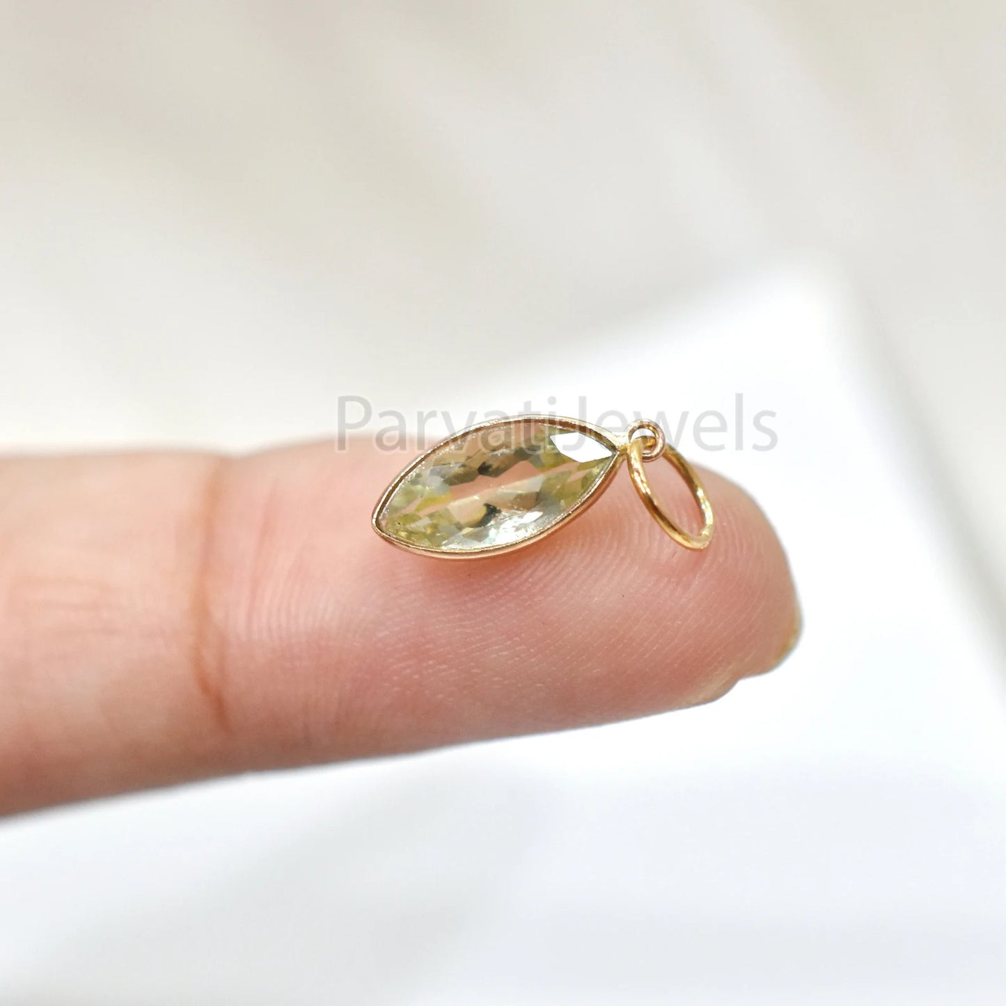 18k Solid Gold Green Aquamarine Charm, 18k Solid Gold Charm, Green Aquamarine 18K Gold Charm Pendant, Gift Jewelry, Handmade Charm