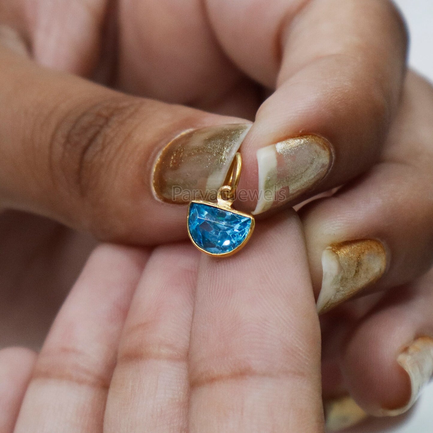Solid Gold Blue Topaz Square Shape Charm Pendant, 18K Solid Gold Blue Topaz Charm, Minimalist Charm Pendant, Gold Charm, Gift Jewelry (Copy)