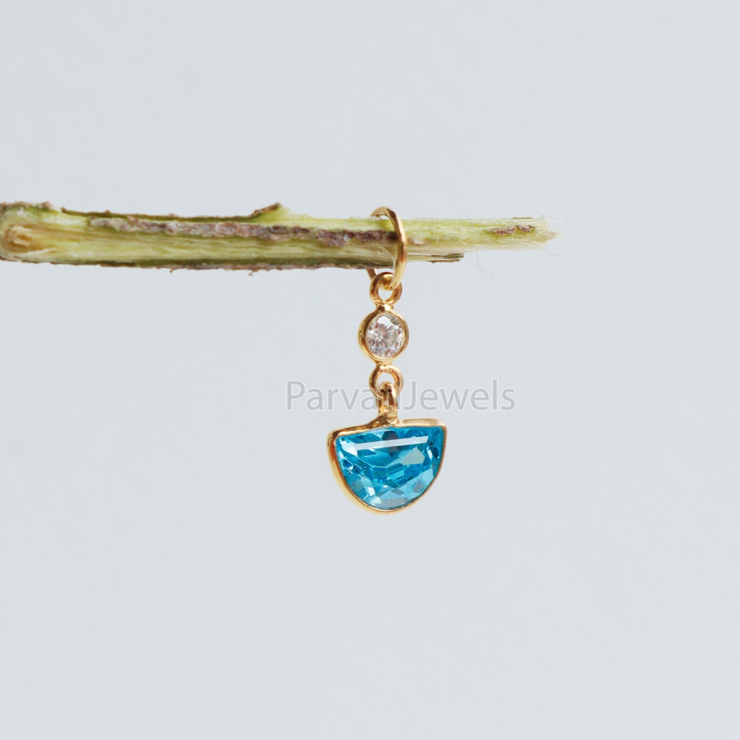 Elegant Blue Topaz and Moissanite Charm, 18k Solid Gold Charm, Blue Topaz Charm, Gold Charm, Moissanite Charm, Handmade Gold Charm