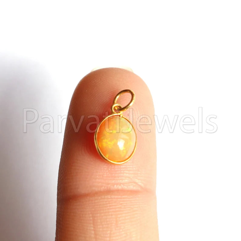 Natural Fire Ethiopian Opal Charm, 18k Solid Gold Charm, Yellow Fire Opal Charm, DAINTY Charms, 18 K Solid Gold , RARE Opal Gemstone ,Handmade Gold Charm, 7x9 Oval Charm, Gift For Christmas Charm, Gift For Her Charm, Gift For Wife Charm