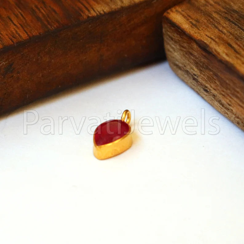 Ruby Charm, 18k Solid Gold Charm, Handmade Gold Charm, Charm Pendant, Charms Necklace, Ruby Charms, Minimalist Pendant, Natural Ruby Charms