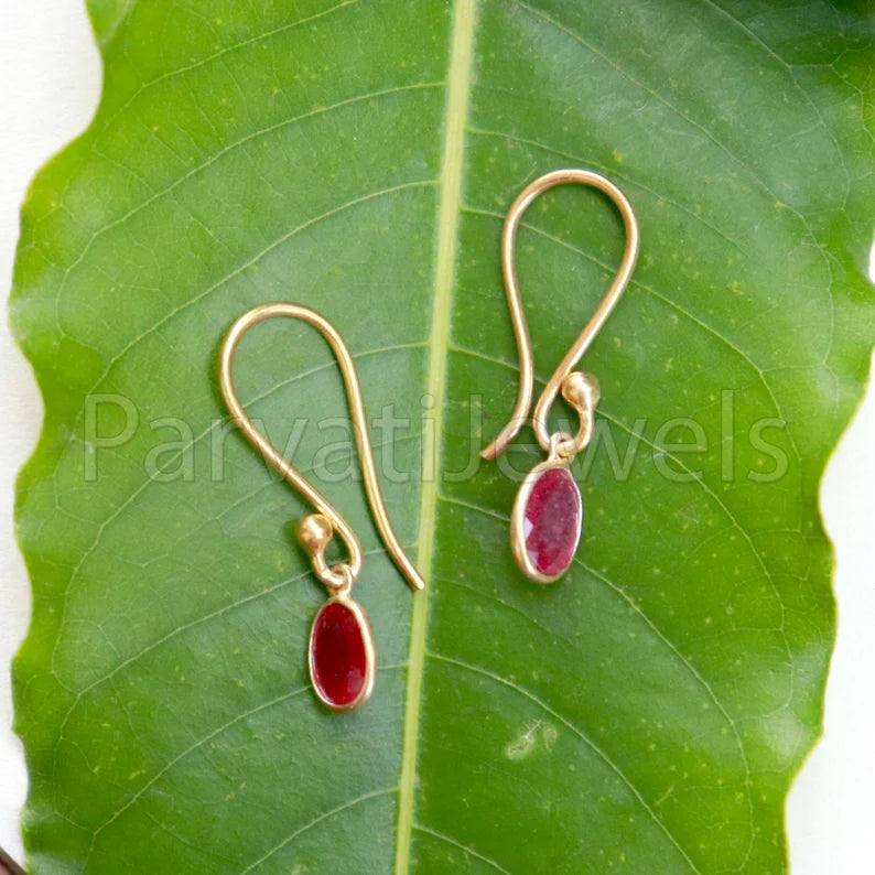 Natural Ruby Dangle Earring, Dangle Earring,Ruby Earring, Minimalist Dangle Earring, Ruby Drop Earrings,SOLID18K Gold earrings, Gift for her