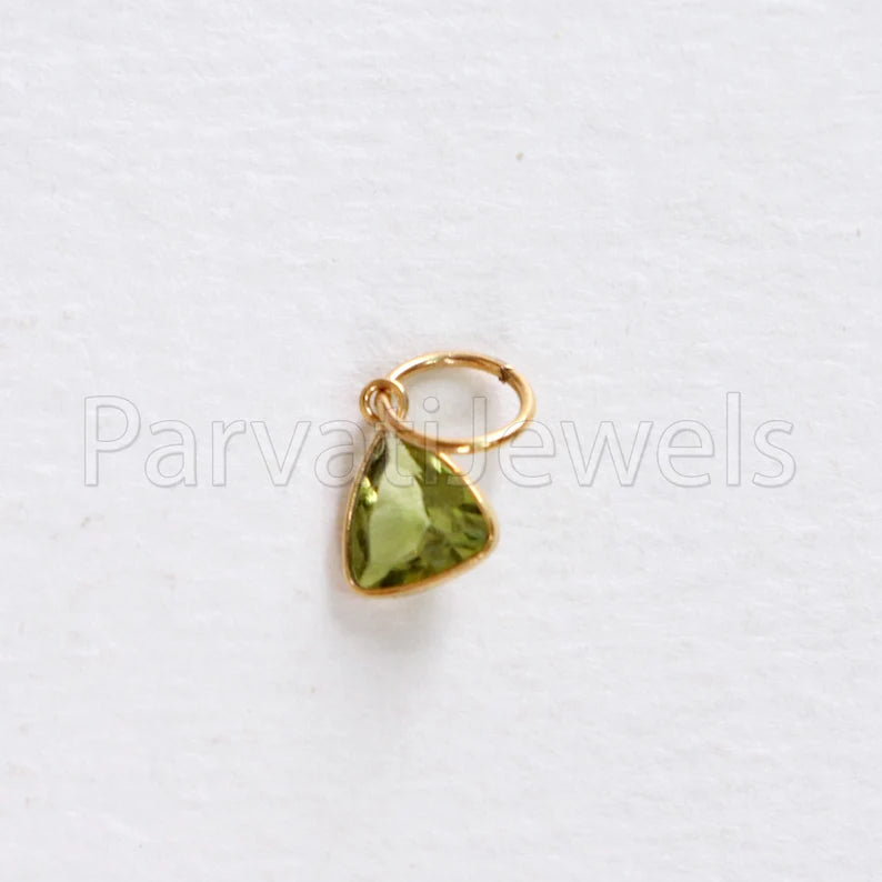 Peridot Charm, 18k Solid Gold Charm, Natural Peridot Charm, Gold Charm, Charm Pendant, Charm Necklace, Handmade Gold Charm