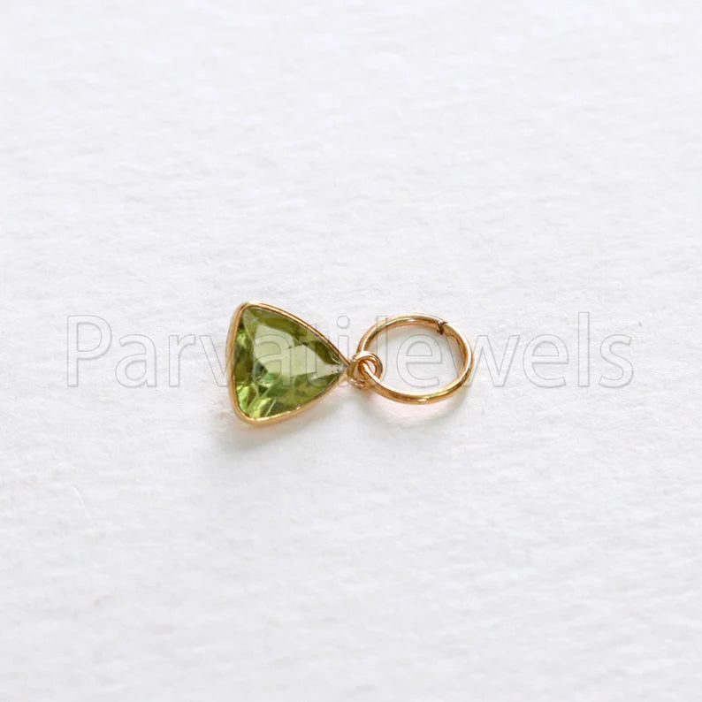 Peridot Charm, 18k Solid Gold Charm, Natural Peridot Charm, Gold Charm, Charm Pendant, Charm Necklace, Handmade Gold Charm