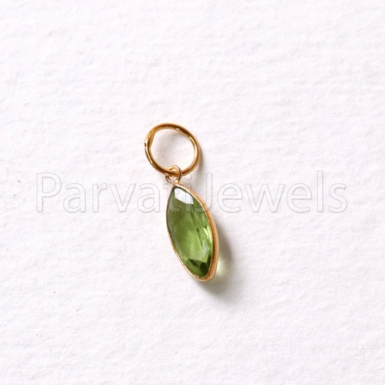 Peridot Charm, 18k Solid Gold Charm, Natural Peridot Charm, Gold Charm, Charm Pendant, Charm Necklace, Handmade Gold Charm