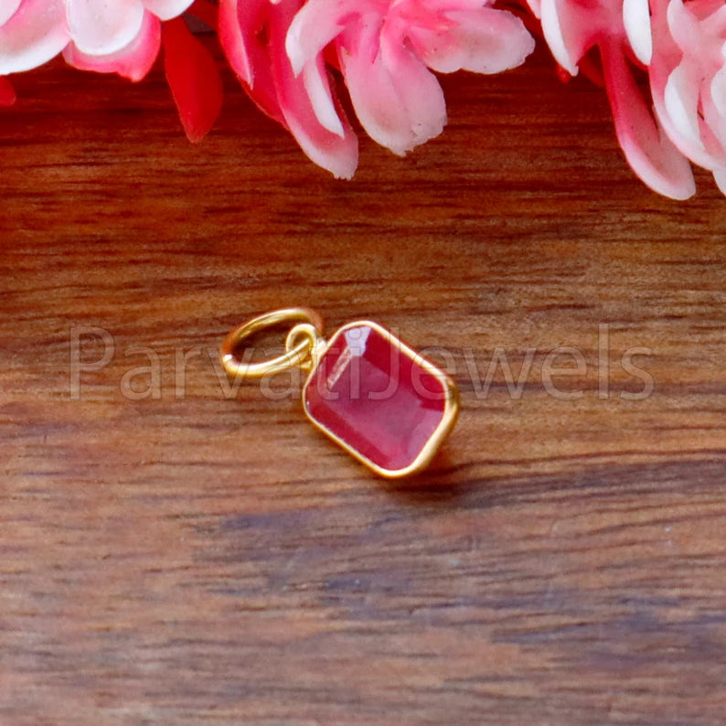 Ruby Charm, 18k Solid Gold Charm, Handmade Gold Charm, Charm Pendant, Charms Necklace, Ruby Charms, Minimalist Pendant, Natural Ruby Charms