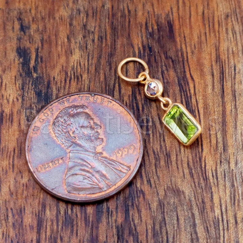 Peridot & Rose Cut Diamond Charm, 18k Solid Gold Charm, Peridot Charm, Gold Charm, Gold Charm Pendant, Charm Necklace, Handmade Gold Charm