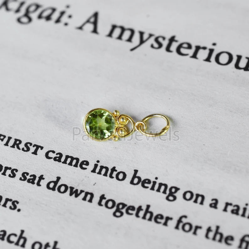 18k Solid Gold Peridot Charm, Lab Created Peridot Charm, Gold Charm, Charm Pendant, Charm Necklace Handmade Gold Charm, Gift for Her