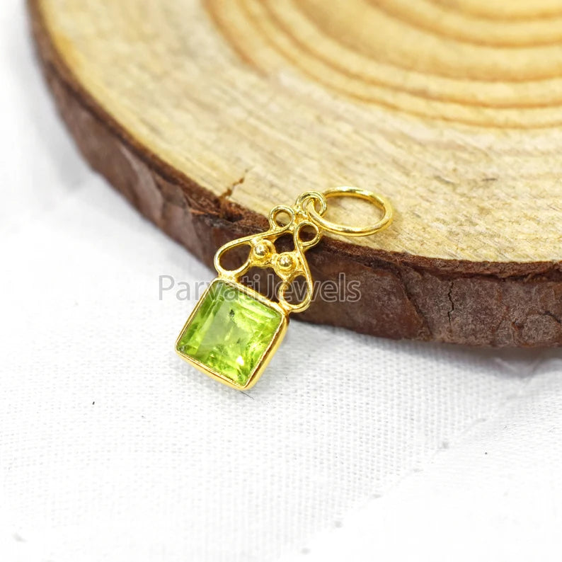 18K Peridot Charm Pendant, Gold Charm, Lab Created Peridot Charm, Gold Charm, Charm Pendant, Handmade Gold Charm, Gift for Her