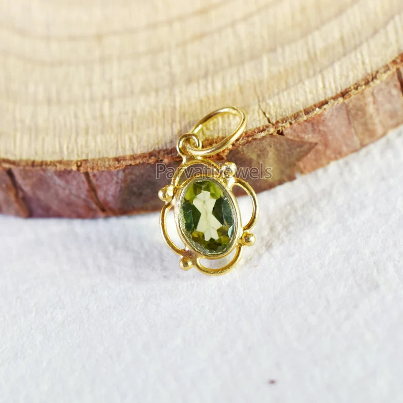 18k Solid Gold Peridot Charm Charm, Lab Created Peridot Charm, Gold Charm, Charm Necklace, Charm Pendant, Handmade Gold Charm, Gift for Her