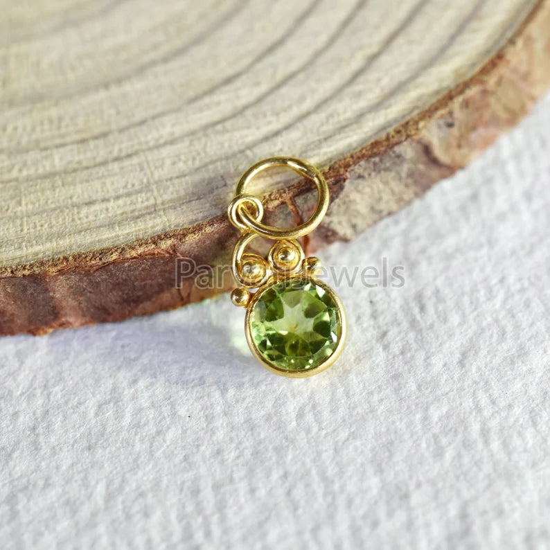 18k Solid Gold Peridot Charm, Lab Created Peridot Charm, Gold Charm, Charm Pendant, Charm Necklace Handmade Gold Charm, Gift for Her