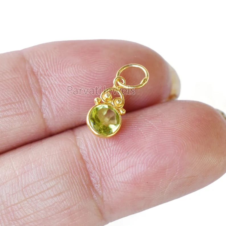 18k Solid Gold Peridot Charm, Lab Created Peridot Charm, Gold Charm, Charm Pendant, Charm Necklace Handmade Gold Charm, Gift for Her