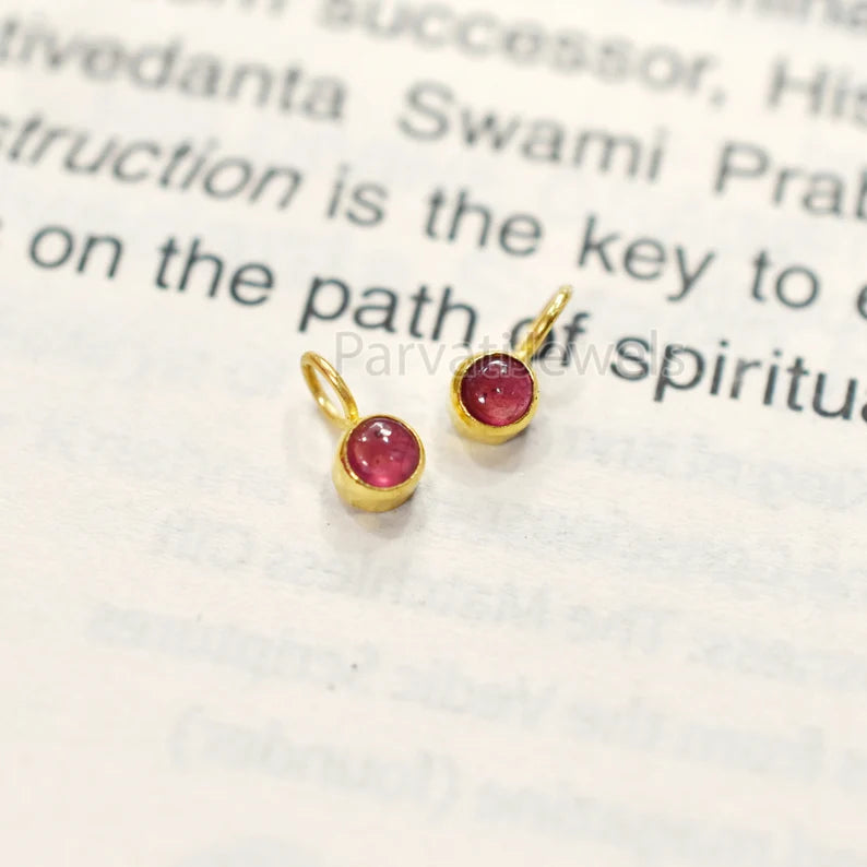 Natural Ruby Cabochon Gold Charm, Handmade 18k Solid Gold Charm, Ruby Gold Charm Pendant, 18K Gold Charm, Minimalist Charm For Gifting