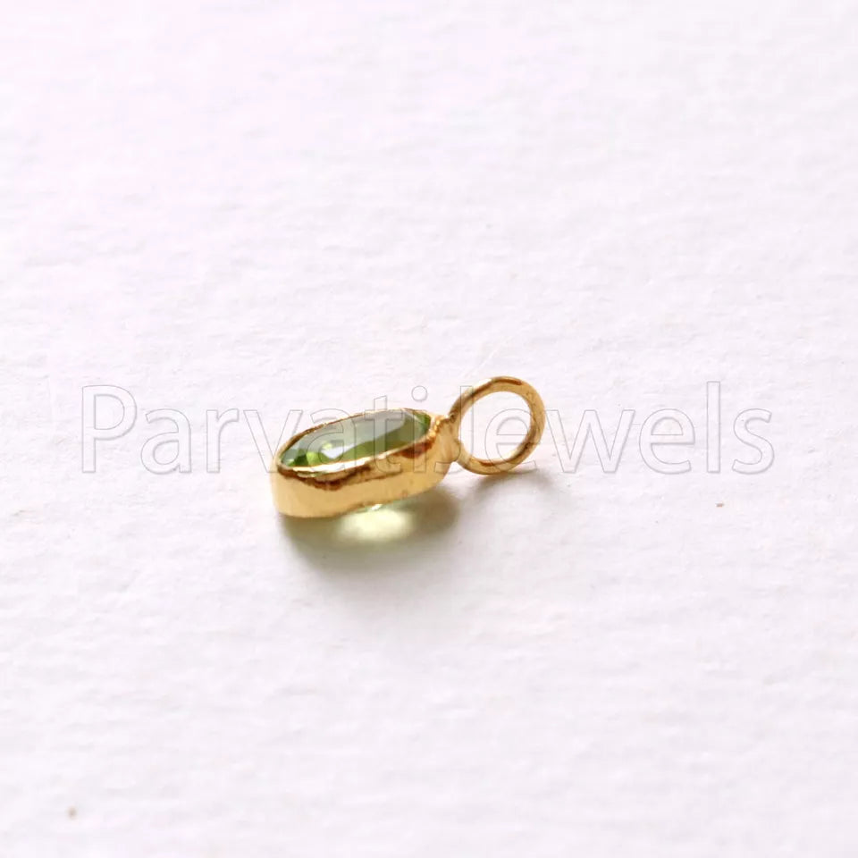 Peridot Charm, 18k Solid Gold Charm, Natural Peridot Charm, Gold Charm, Charm Pendant, Charm Necklace, Handmade Gold Charm