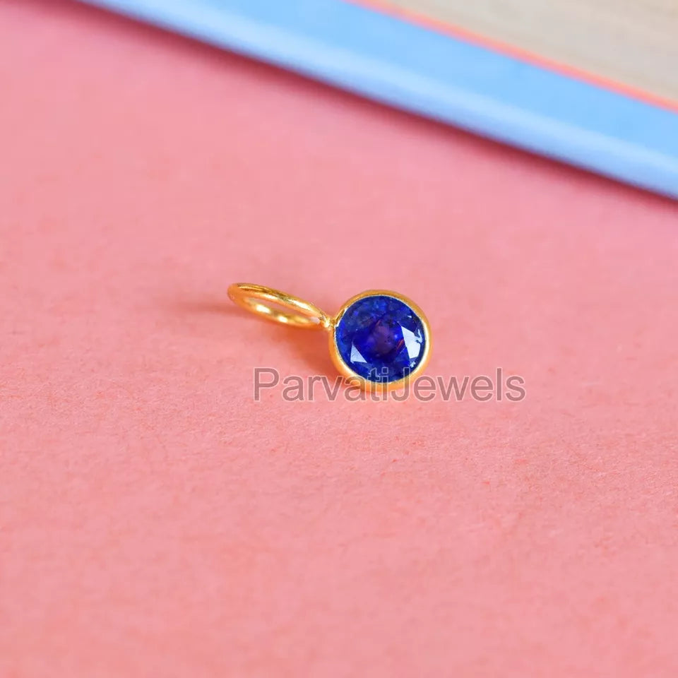 18K Solid Gold Natural Blue Sapphire Gemstone Charm Pendant, Round Shape Sapphire Gold Charm, September Birthstone, Made for gifting