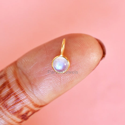 18K Solid Gold Moonstone Charm Pendant, Round Shape Moonstone 18K Solid Gold Charm, Minimal Handmade Gold Charm Pendant, June's Birthstone