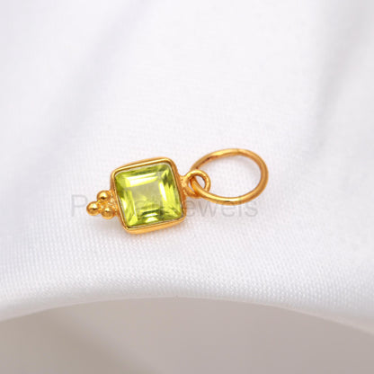 Natural Peridot Charm, 18k Solid Gold Charm, Peridot Charm, Gold Charm, Charm Pendant, Charm Necklace, Handmade Gold Charm, Gift for Her
