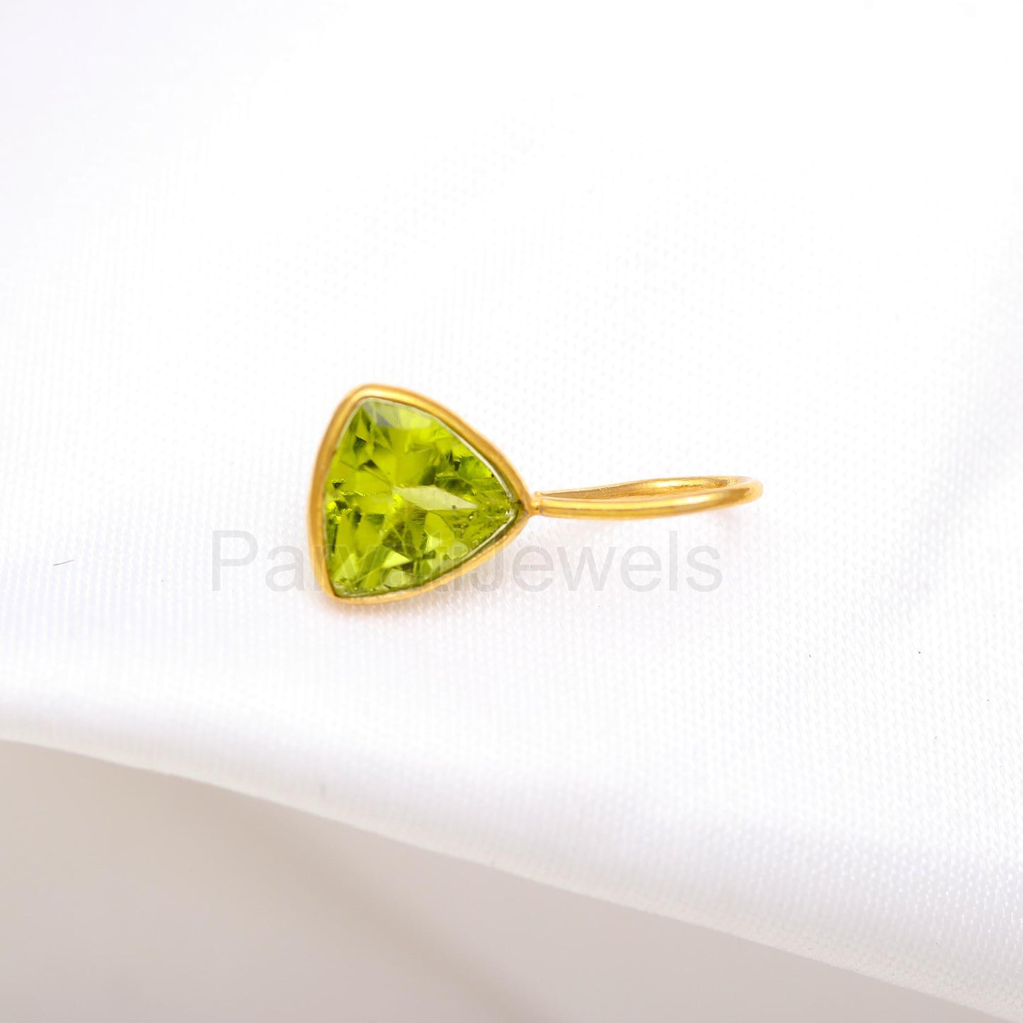 Natural Peridot Charm, Solid 18k Gold Charm, Peridot Gold Charm, August Charm Pendant, Charm Necklace, Handmade Gold Charm