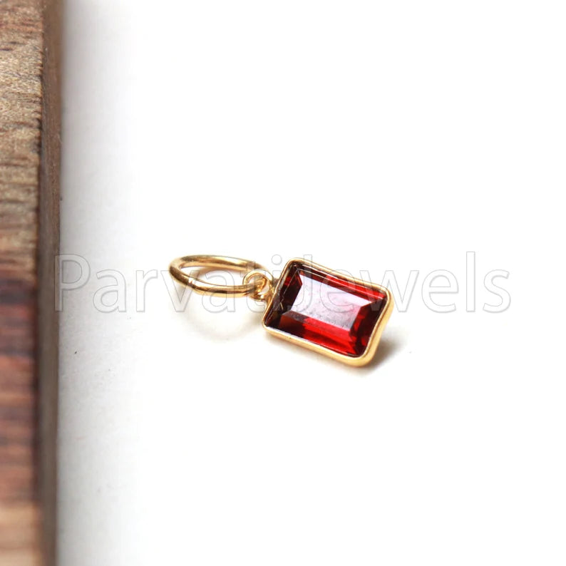 AA Garnet Charm, 18k Solid Gold Charm, Natural Garnet Charm, Gold Charm, Charm Pendant, Charm Necklace, Handmade Gold Charm, Gift For Her,