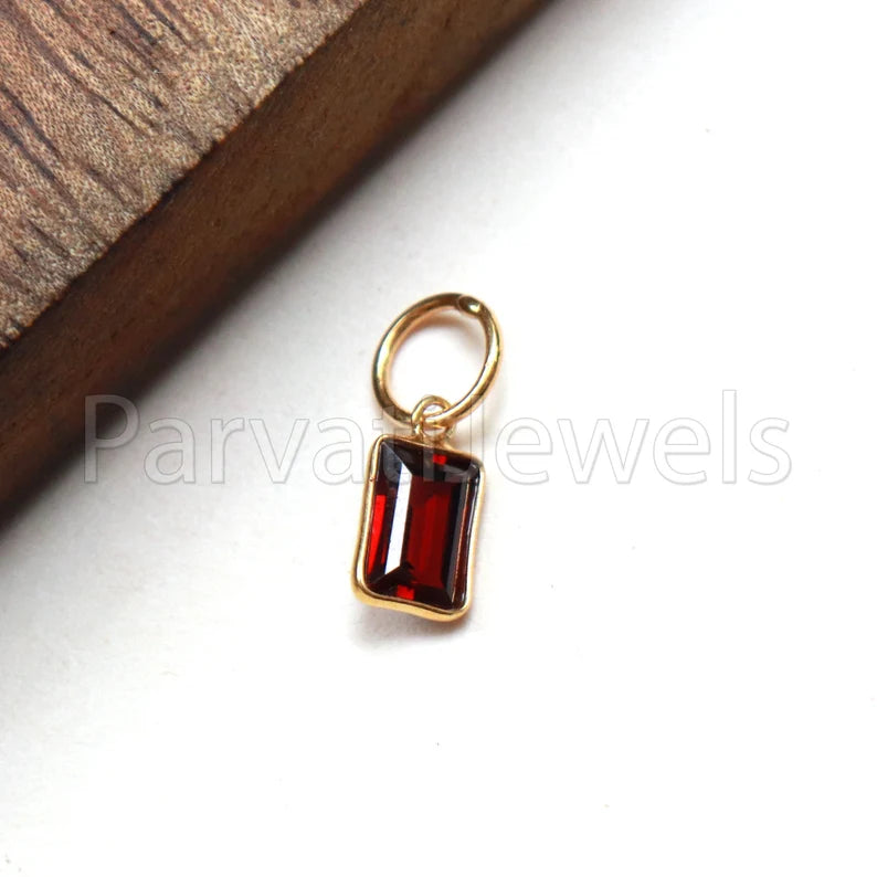 AA Garnet Charm, 18k Solid Gold Charm, Natural Garnet Charm, Gold Charm, Charm Pendant, Charm Necklace, Handmade Gold Charm, Gift For Her,