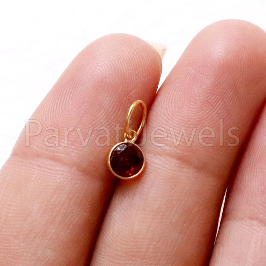 Garnet Charm, 18k Solid Gold Charm, Natural Garnet Charm, Gold Charm, Charm Pendant, Charm Necklace, Handmade Gold Charm