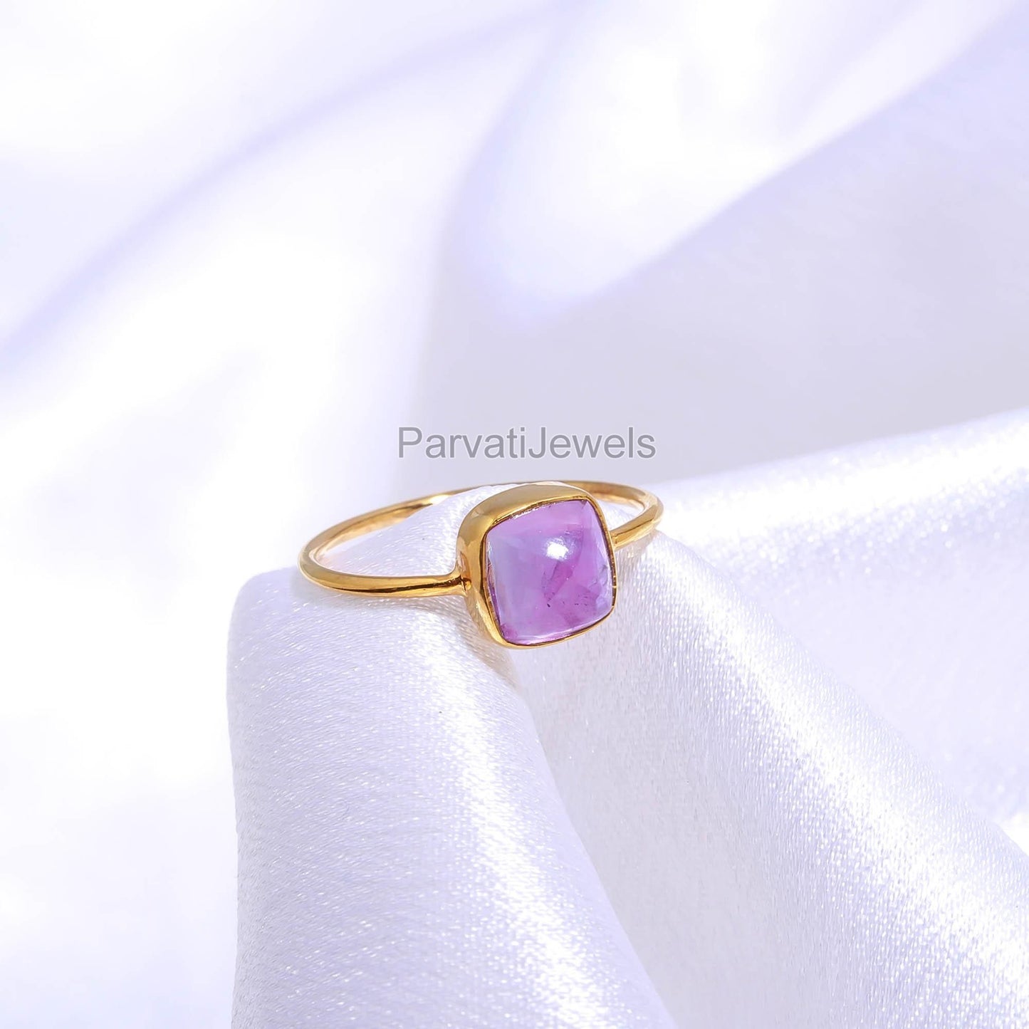 Natural Amethyst Pyramid Shaped Gold Ring, Dainty Gold Ring, Handcrafted Gold Ring, Gift for her, February Birthstone, 18K Solid Gold Ring