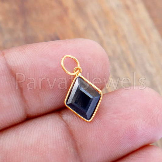 Black Onyx Charm, 18k Solid Gold Charm, Natural Black Onyx Charm, Gold Charm, Charm Pendant, Gold Charm Necklace, Handmade Gold Charm