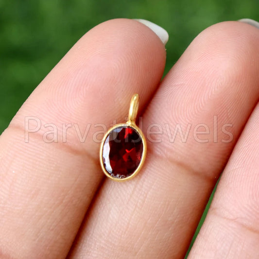 Natural Garnet Charm, 18k Solid Gold Charm, Natural Garnet Charm, Gold Charm, Charm Pendant, Charm Necklace, Handmade Gold Charm