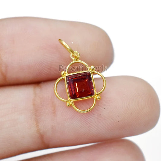 Natural Garnet Charm, 18k Solid Gold Charm, Natural Garnet Charm, Gold Charm, Charm Pendant, Charm Necklace, Handmade Gold Charm For Gifting