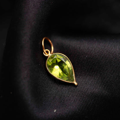 Natural Peridot Charm, Solid 18k Gold Charm, Peridot Pear Charm, Gold Charm Pendant, Charm Necklace, Handmade Gold Charm, Charm Pendant,