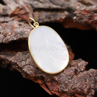 Natural Mother of Pearl Charm, 18k Solid Gold Charm, Mother of Pearl Charm, Pearl Charm Necklace, Gold Charm Pendant, Handmade Gold Charm