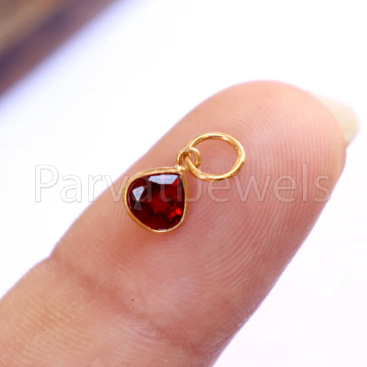 Natural Garnet Charm, 18k Solid Gold Charm, Natural Garnet Charm, Gold Charm, Charm Pendant, Charm Necklace, Handmade Gold Charm