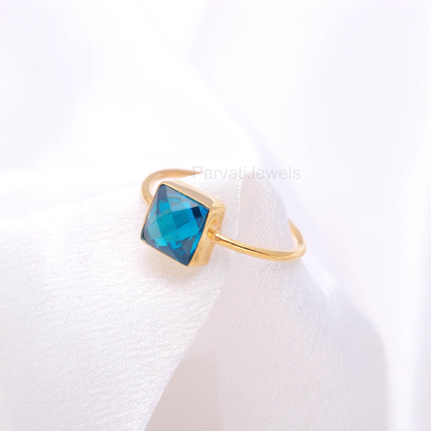 AA Lab Created London Blue Topaz Gold Ring, 18K Solid Gold Ring, Handmade Gold Ring, December Birthstone, Gift for her, Dainty Gold Ring