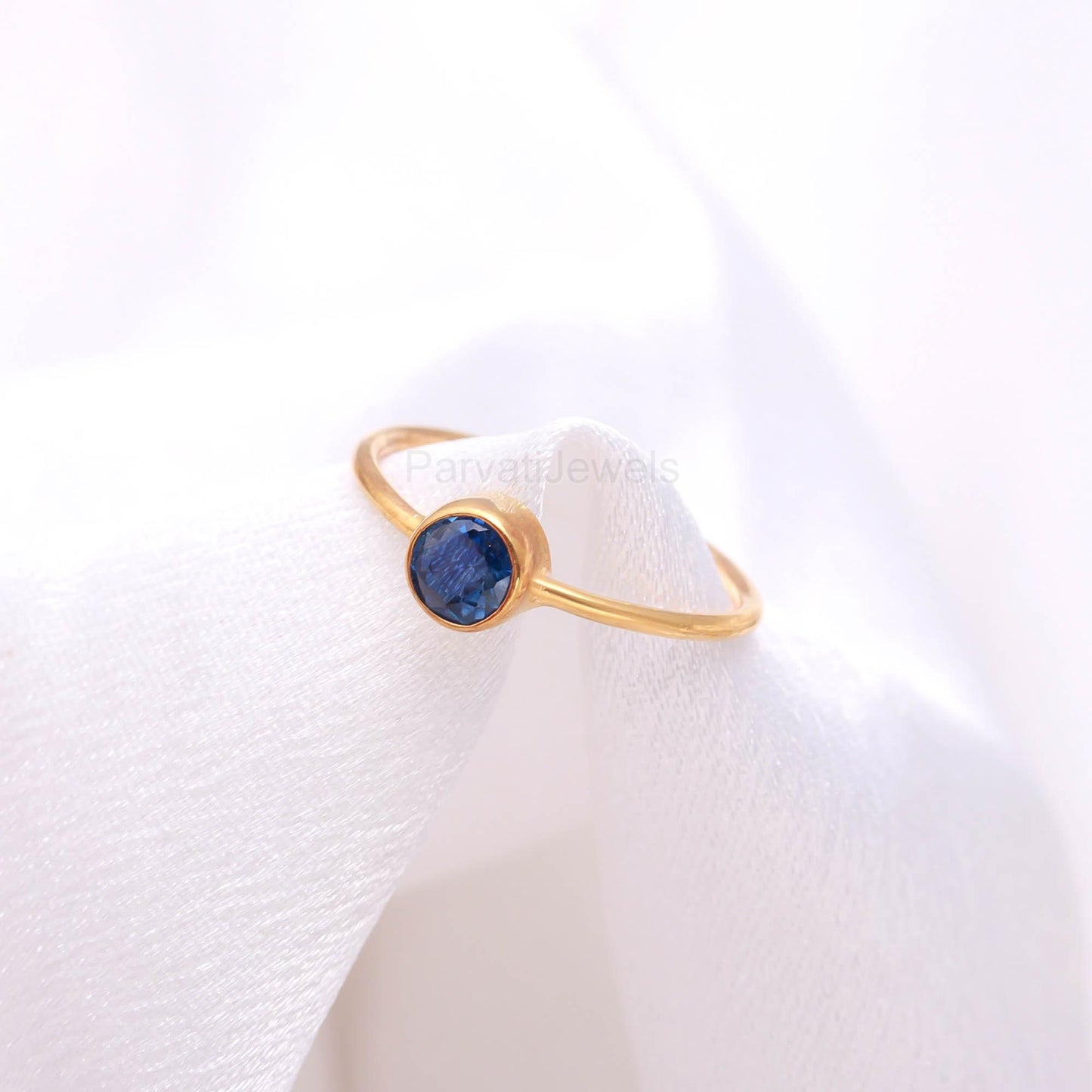 Natural Tanzanite Round Shaped Gold Ring, 18K Solid Gold Ring, Dainty Gold Ring, Handcrafted Gold Ring, Gift for her, December Birthstone