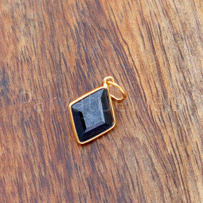 Black Onyx Charm, 18k Solid Gold Charm, Natural Black Onyx Charm, Gold Charm, Charm Pendant, Gold Charm Necklace, Handmade Gold Charm