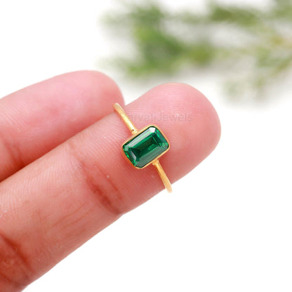 Lab Created Emerald Gold Ring, 18K Solid Gold Ring, Handmade Gold Ring, May Birthstone, Gift for her, Dainty Gold Ring, Emerald Gold Ring