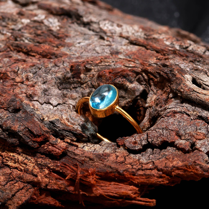 Natural Blue Topaz Oval Shaped Gold Ring, 18K Solid Gold Ring, Handmade Ring, Dainty Gold Ring, Topaz Gold Jewelry, Unique Topaz Ring