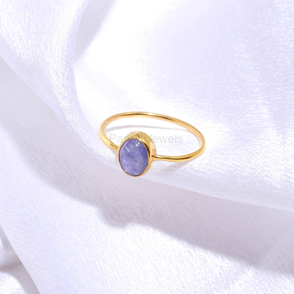 Natural Tanzanite Ring, Solid 18k Gold Ring, Handmade Ring, Tanzanite Band Ring, December Birthstone Ring, 18K Gold Ring, gift for her,