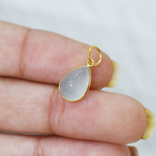 Natural White Chalcedony Solid Gold 18K Charm, 18k Solid Gold Charm, Tear Drop Shape Chalcedony Gold Charm, Handmade Charm For Gifting