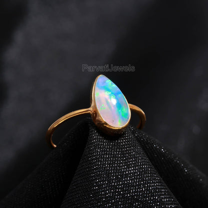 Lab Created Aurora Opal Gold Ring, 18K Solid Gold Ring, Dainty Gold Ring, Handcrafted Opal Ring, Aura Birthstone Ring, Opal Gold Jewelry