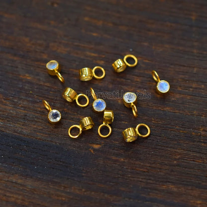Natural Fire Rainbow Moonstone 18K Solid Gold Charm, Gold Charm, Rainbow Moonstone Gold Charm Pendant, Minimalist Solid Gold 18k Charm