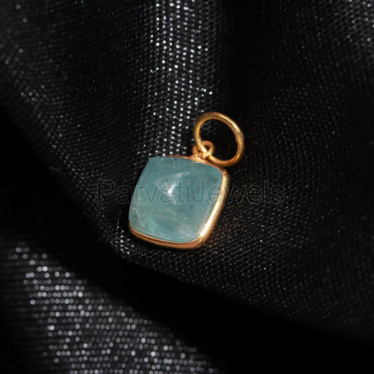 AA Natural Aquamarine Pyramid shape Charm, 18k Solid Gold Charm, Aquamarine Charm, Gold Pendant, Pyramid Shape Charm, Handmade Gold Charm,