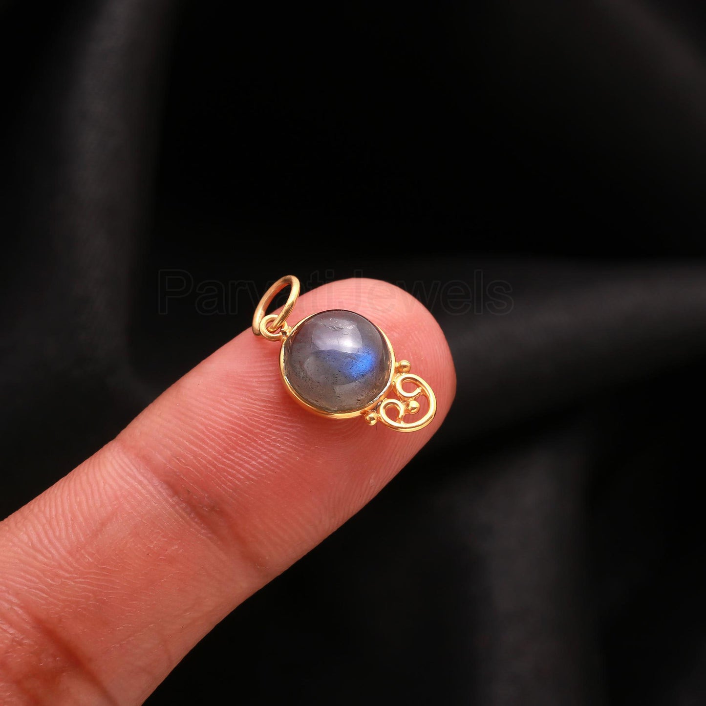 Natural Labradorite Round Shaped Charm, 18k Solid Gold Charm, Handcrafted Gold Charm, Solid Gold Charm, Minimalist Gold Charm,